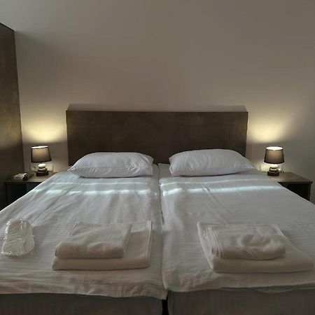 Отель Bina N28 Кутаиси Экстерьер фото